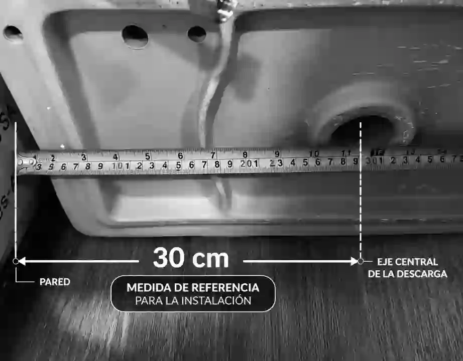 Distancia de referencia entre la pared y el eje central de descarga del inodoro inteligente